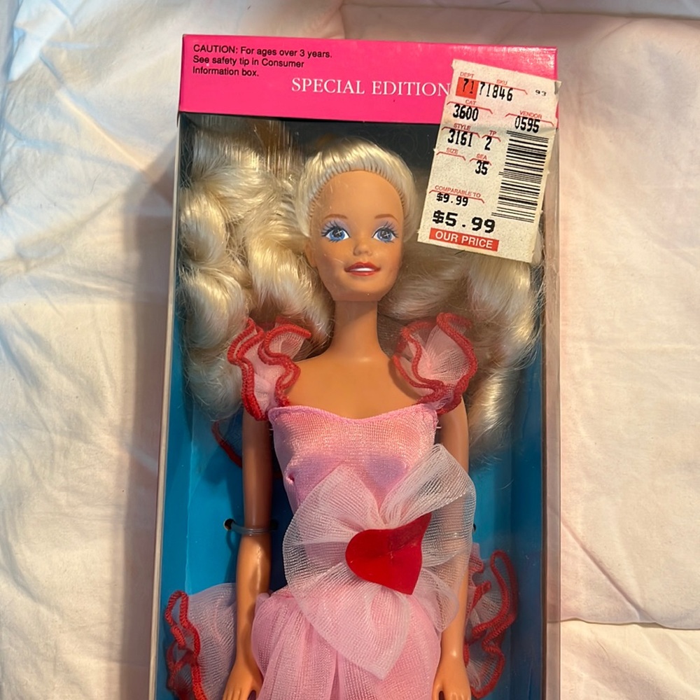 Special edition 1992 Red Romance Barbie. NRFB